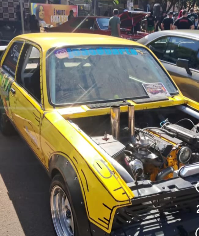 Colecionadores de carros antigos movimentam Paranaíba